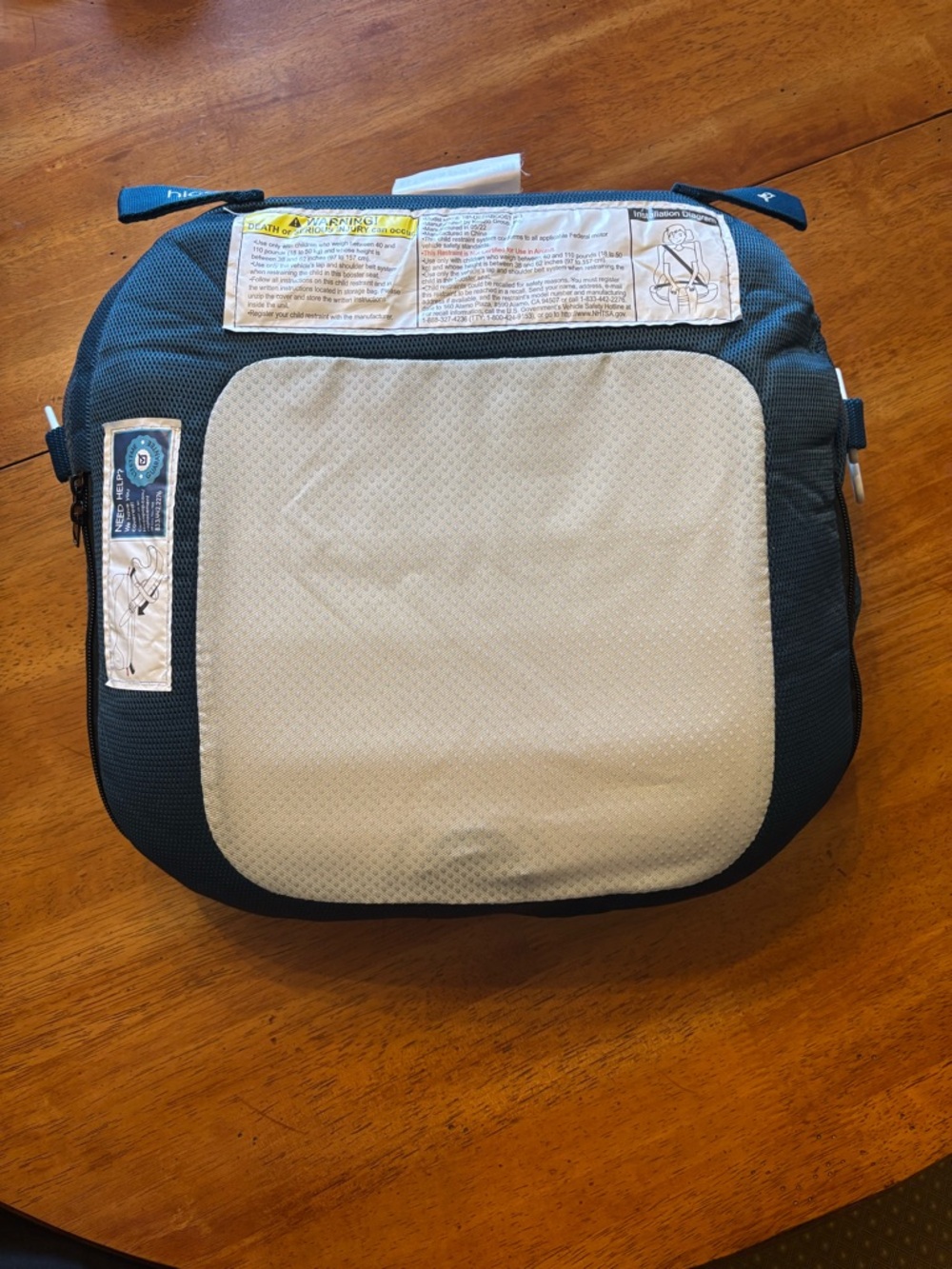 Hiccapop Kids Inflatable Travel Booster Seat - Blue and Gray - Picture 2 of 6